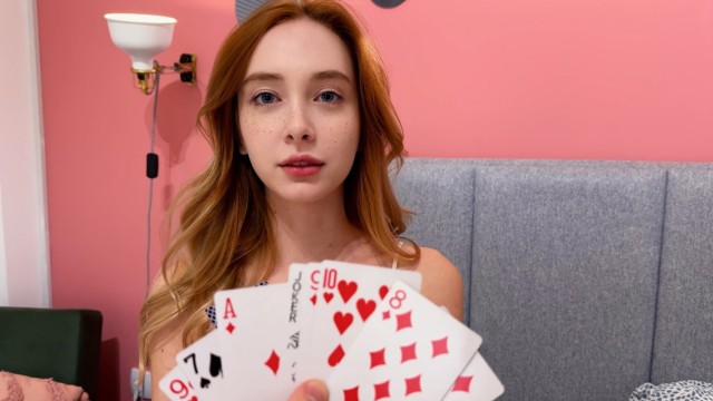 Truco de cartas: ¡adivina todas las cartas y folla a tu hermanastra!